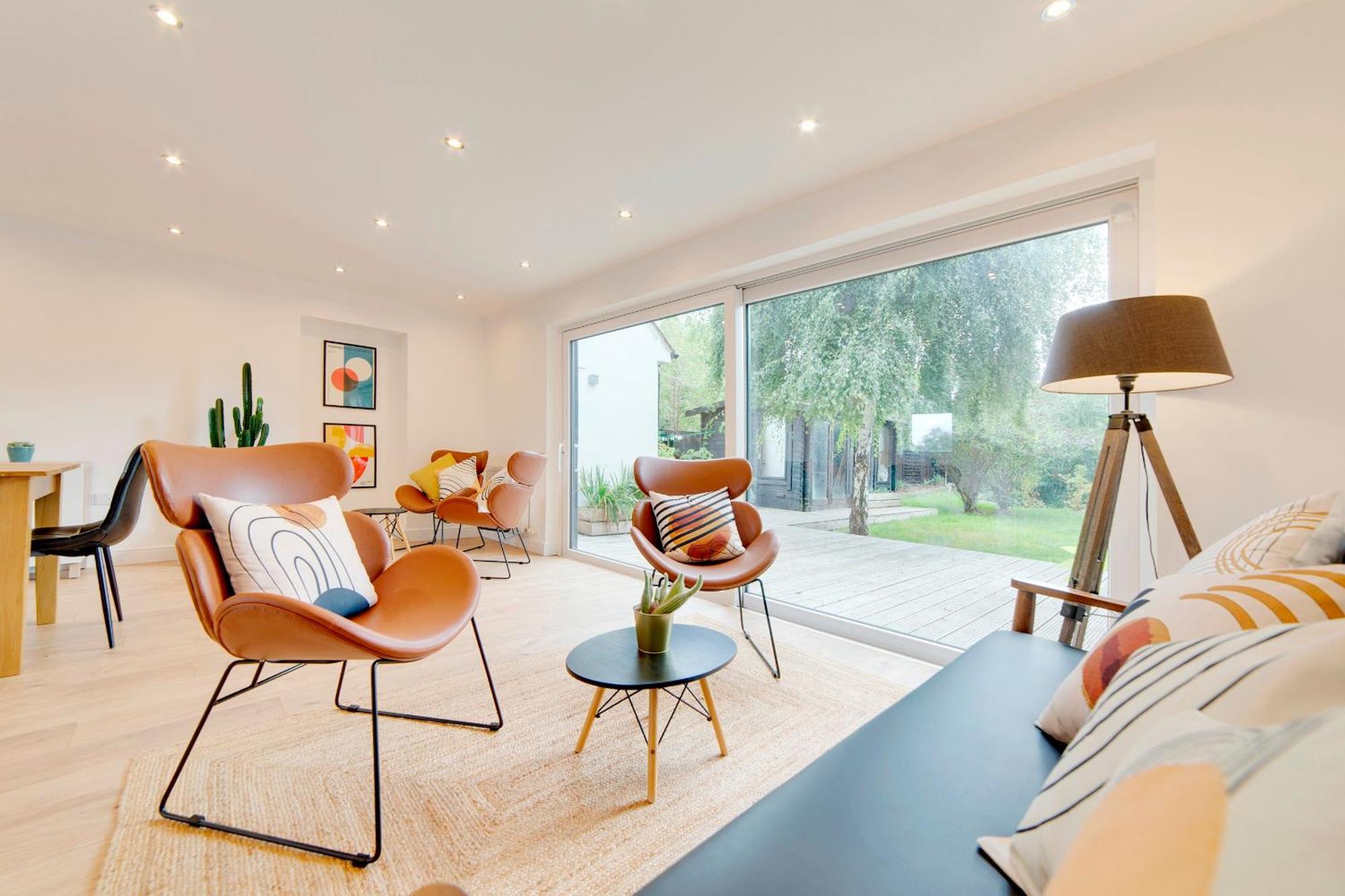 Pass The Keys 49 Byron Square Modern And Spacious 3 Bed Home With Free Parking CBG Exterior foto
